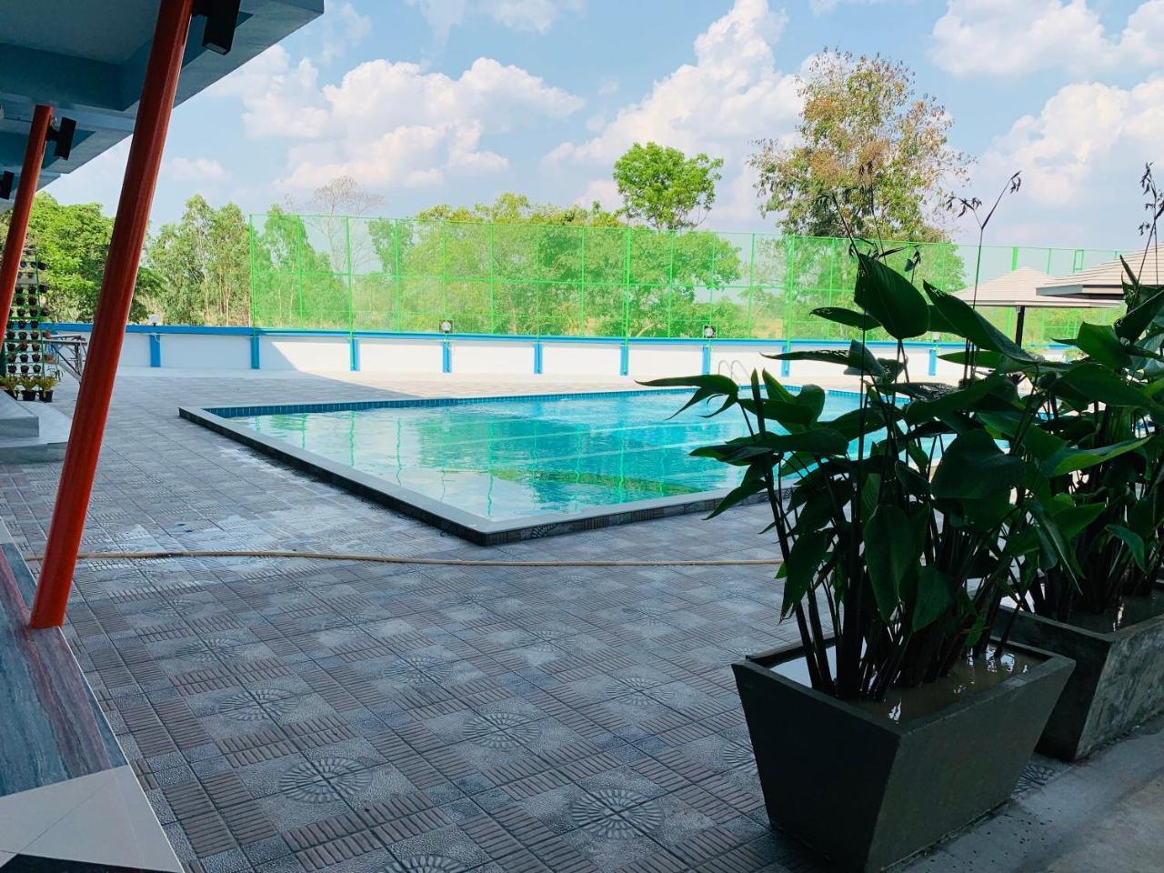 โรงแรมมาลินี Surin Buitenkant foto